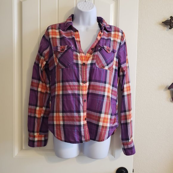 AEO Favorite Fit Plaid Button Front Top - Picture 1 of 6